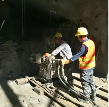 阿克塞水下抗分散灌浆料特点 水下不分散注浆料介绍